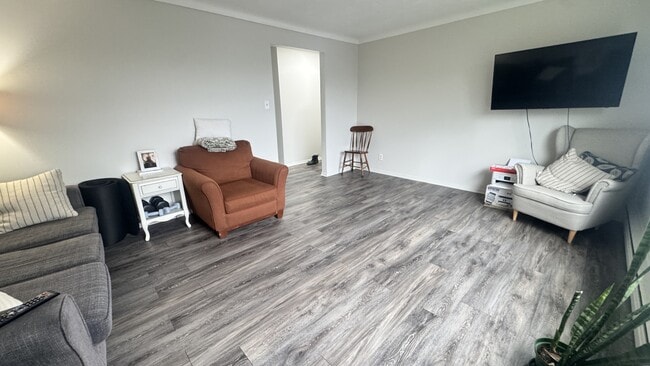 Photo du bâtiment - 10 W Presland Rd