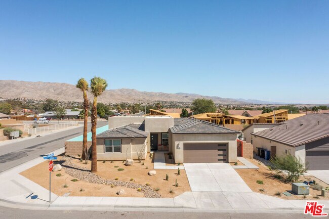 Building Photo - 12540 Sylvanus Dr