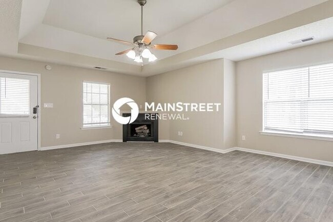 Building Photo - 3 Bedroom Pet-Friendly Home in CALERA, AL ...