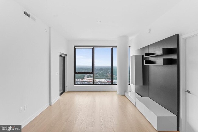 Foto del edificio - 1650 Silver Hill Dr