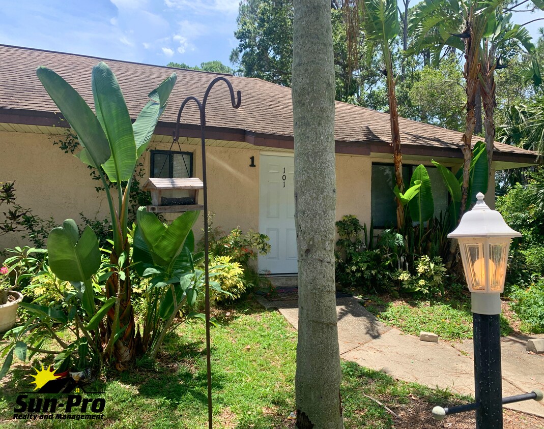 Foto principal - 4955 Orange Blvd