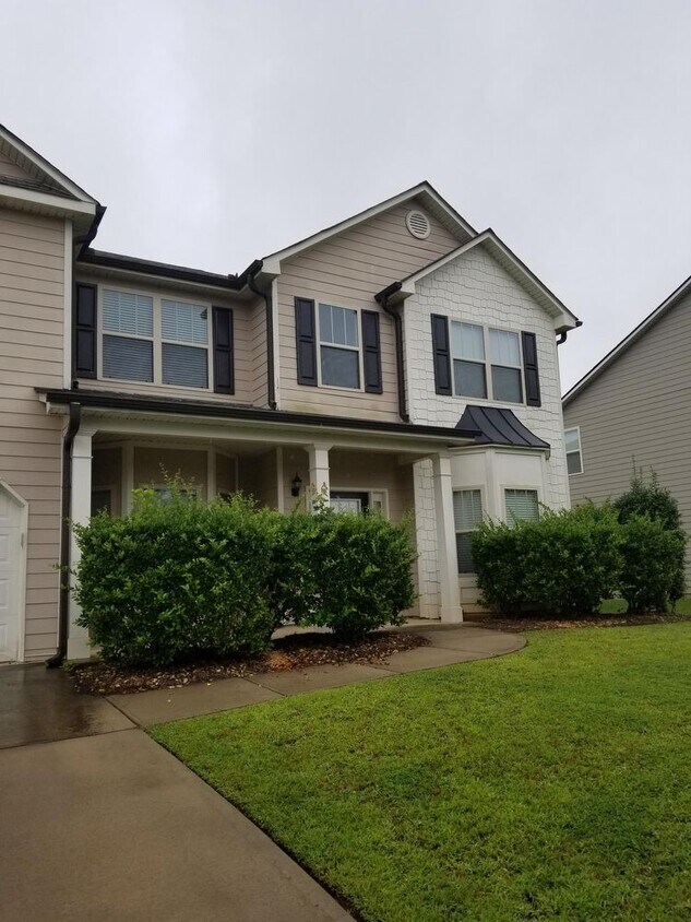 Foto principal - 3835 Kings Bridge Dr