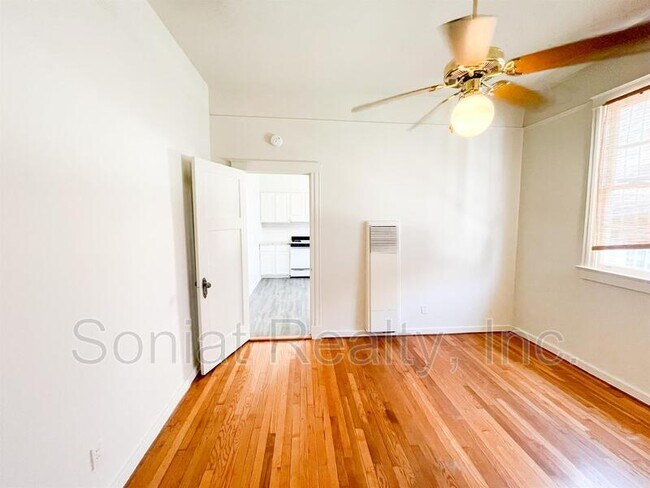 Foto del edificio - 3931 Prytania St
