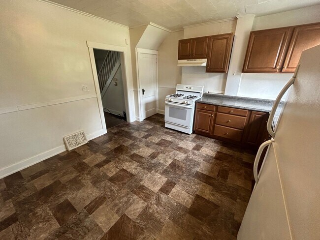 Foto del edificio - 1673 W 15th St