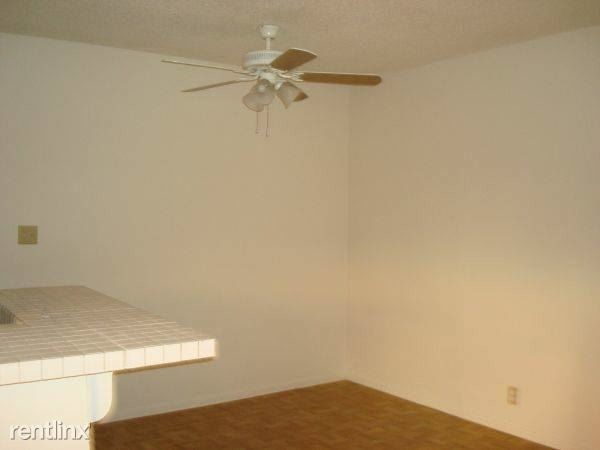Building Photo - 317 W Guinida Ln