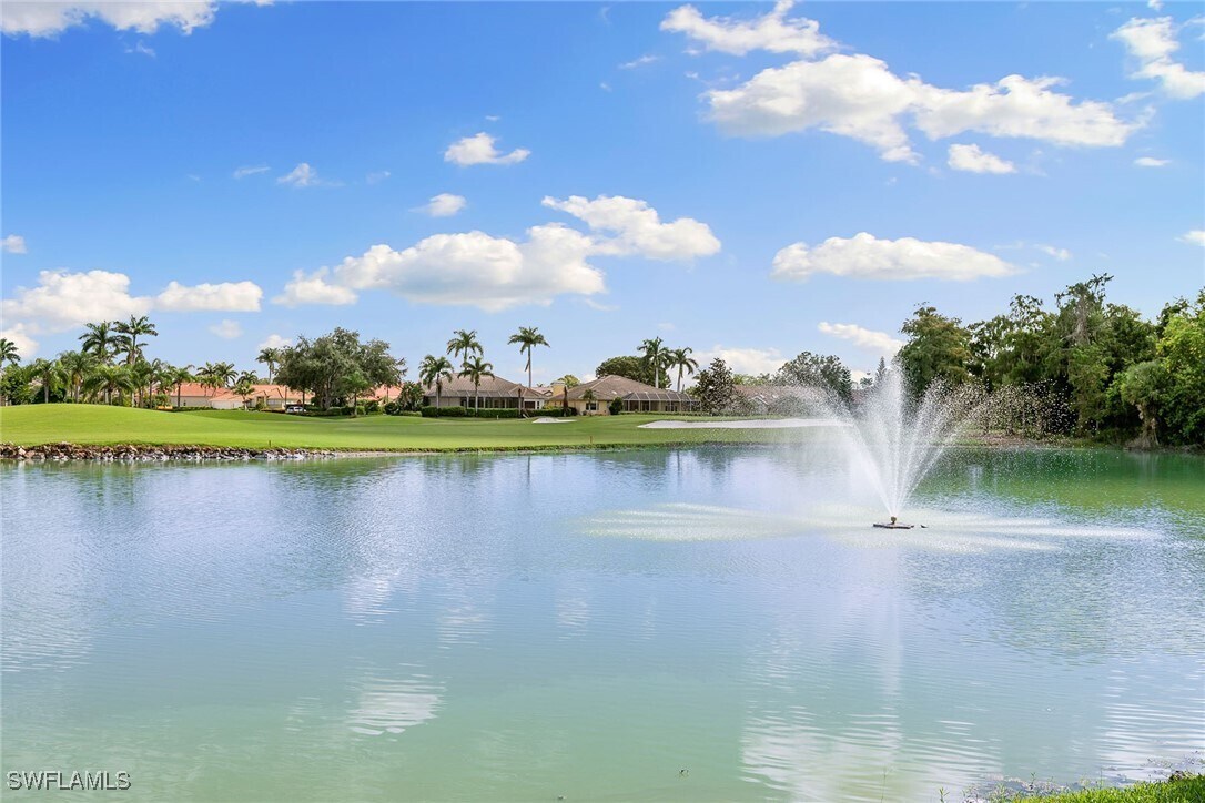 Foto del edificio - 8320 Mystic Greens Way