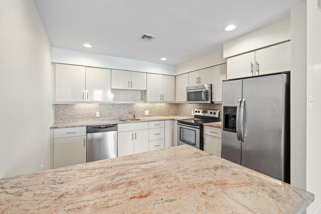 Foto del edificio - 101 Shearwater Ct E