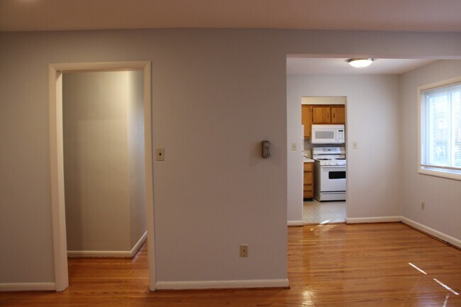 Foto del edificio - 4316 N Carlin Springs Rd