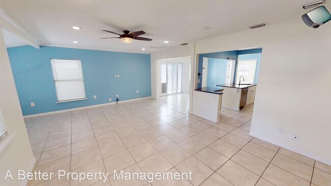 Building Photo - 3 br, 2 bath House - 4212 12th Ave