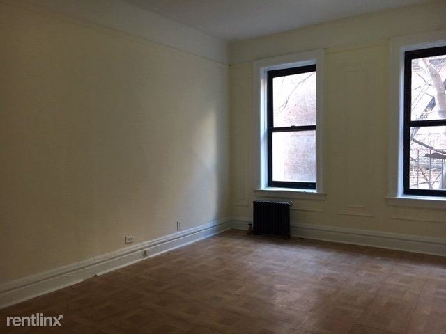 Primary Photo - 200 Dyckman St
