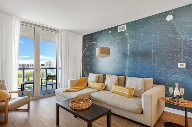 Foto del edificio - 2602 E Hallandale Beach Blvd