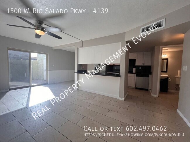Building Photo - 3-Bedroom Mesa Townhouse