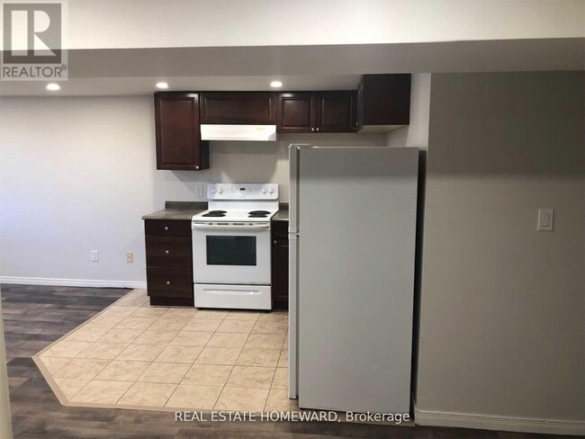 Building Photo - 1384 Fordon Ave