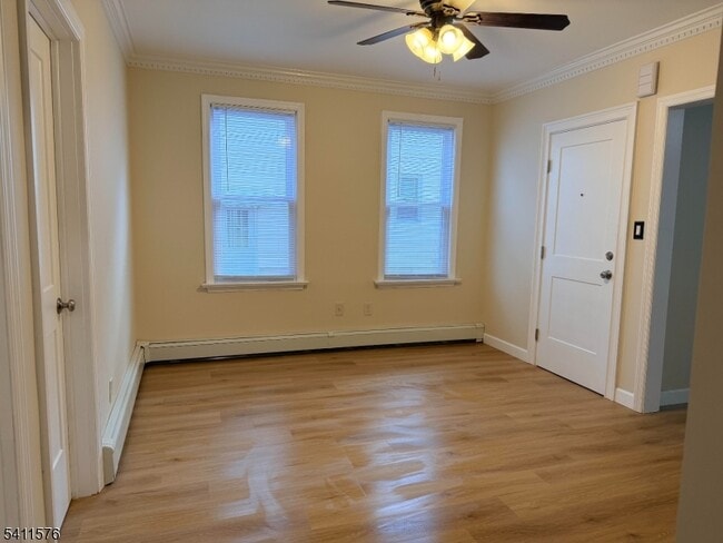 Building Photo - 33 Hayward Pl