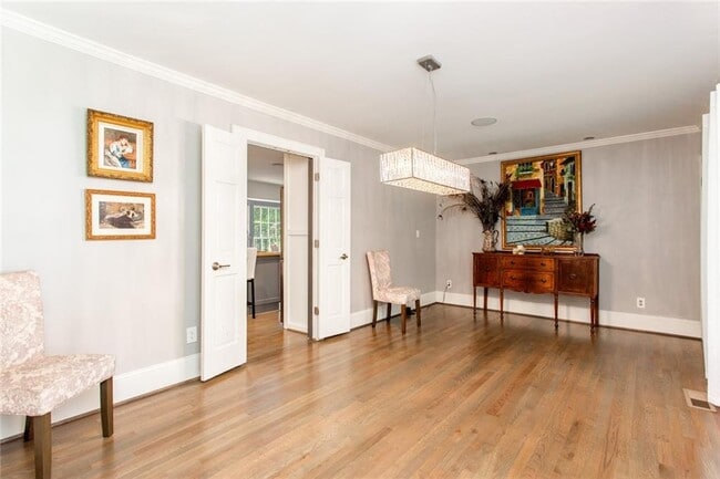 Foto del edificio - 5542 Whitewood Ct