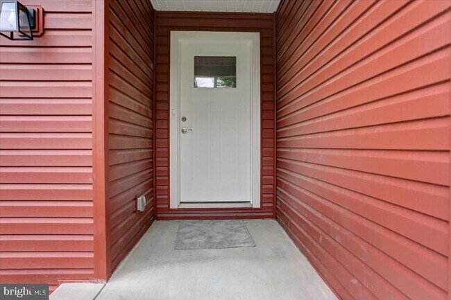 Building Photo - 11650 Airport Rd