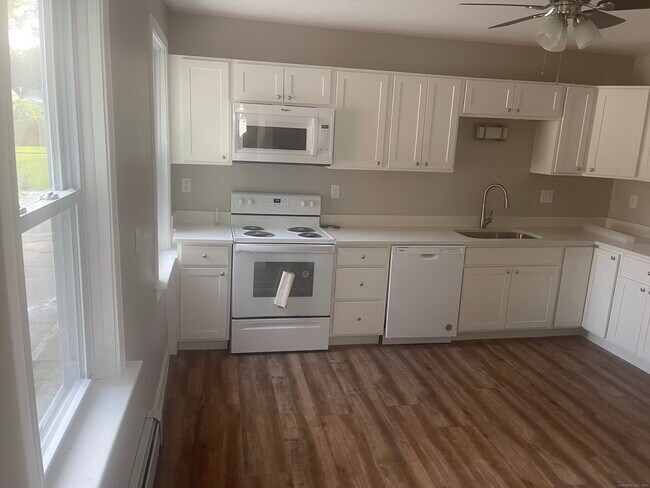 Foto del edificio - 14 Church St