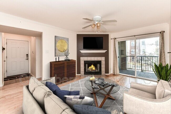 Foto del edificio - 3312 Wyndham Cir