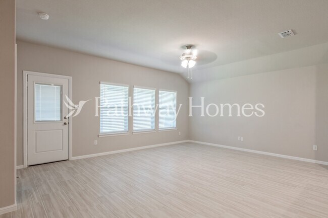 Building Photo - 9468 Mint Hill Dr