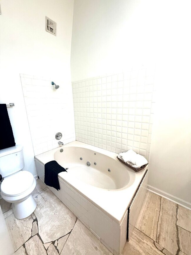 Foto del edificio - ** 4 Bed 3 Bath located in Prattville ** Call 334-366-9198 to schedule a self-tour. $500 credit t...