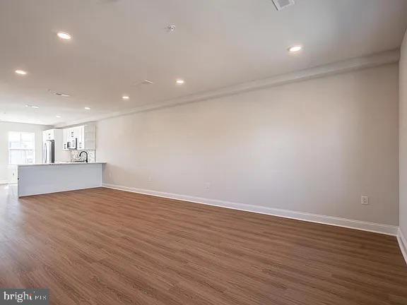 Foto del edificio - 2705 MAYA Ln