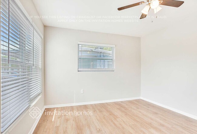 Foto del edificio - 5009 Kipp Pl