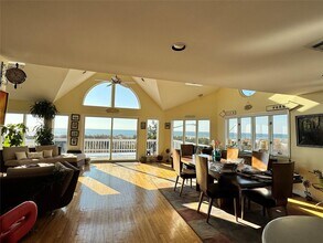 Building Photo - 849 Oceanfront