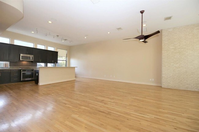 Foto del edificio - 1415 Bonnie Brae St