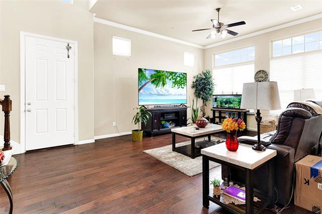 Foto del edificio - 6614 Eagle Nest Dr