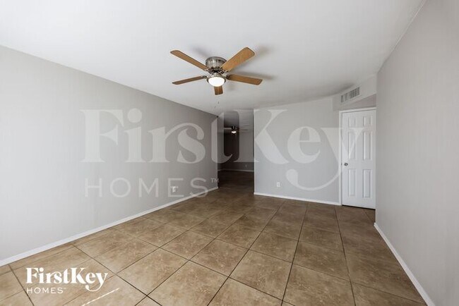 Foto del edificio - 17834 N 33rd Dr