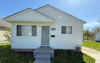 Building Photo - 15110 Lahser Rd