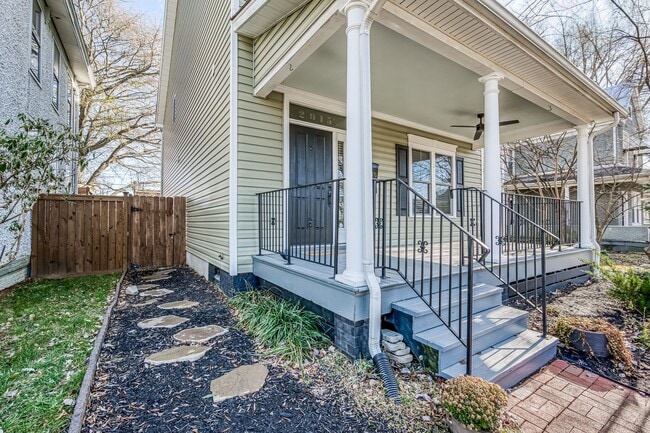 Building Photo - Beautiful Northside RVA Home-Move In Ready