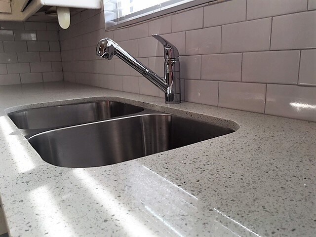 Foto del edificio - 823 Orange Grv Ave