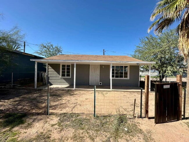 Building Photo - 544 N 7th Pl