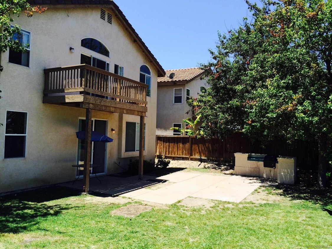 Building Photo - 821 Verin Ln
