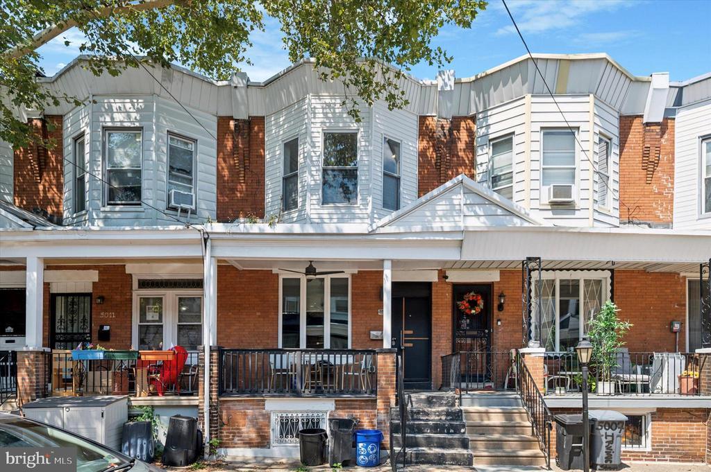 Foto principal - 5009 Irving St