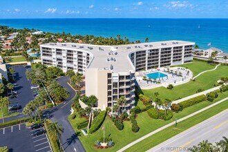 Building Photo - 1300 S State Hwy A1A