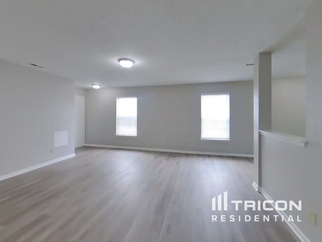 Building Photo - 1817 Blackmore Dr