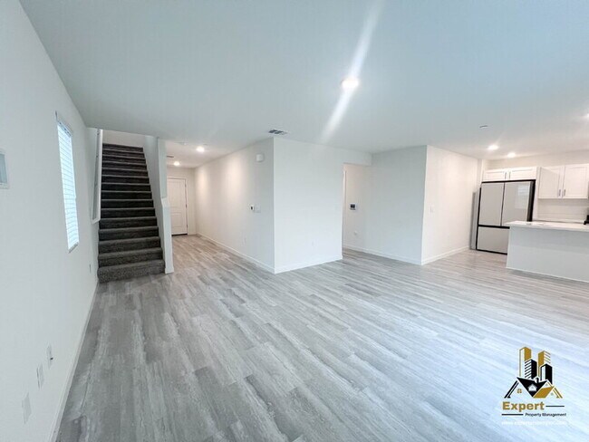 Foto del edificio - 2081 Blue Star Dr