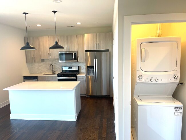 Foto del edificio - 5055 S Dorchester Ave