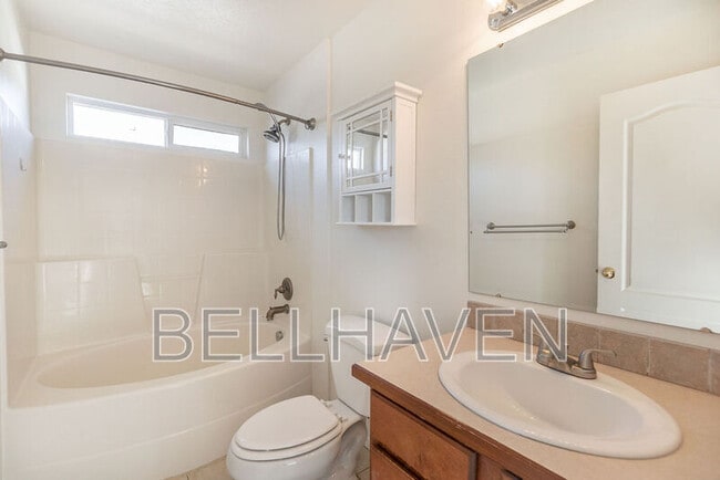 Foto del edificio - 9626 W Rustica Dr