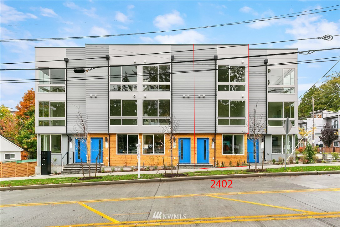 Primary Photo - 2402 SW Genesee St