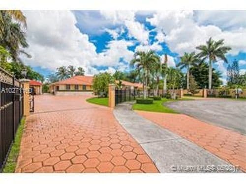 Foto del edificio - 3431 SW 111th Ave