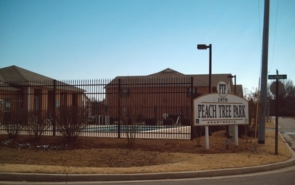 Primary Photo - Peachtree Park Apartments