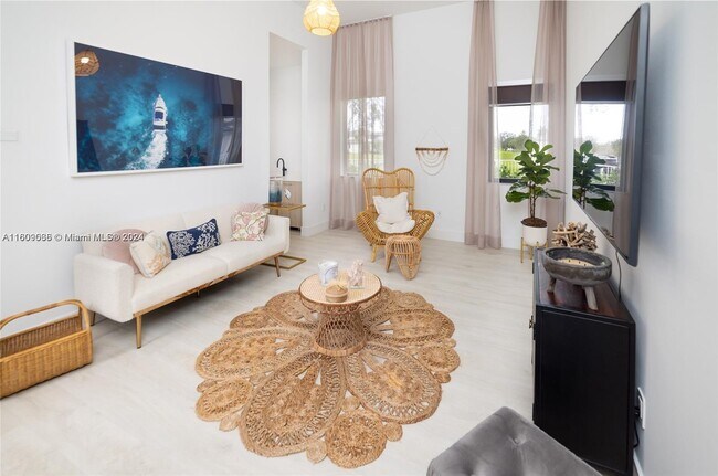 Foto del edificio - 5000 SW 159th Ave