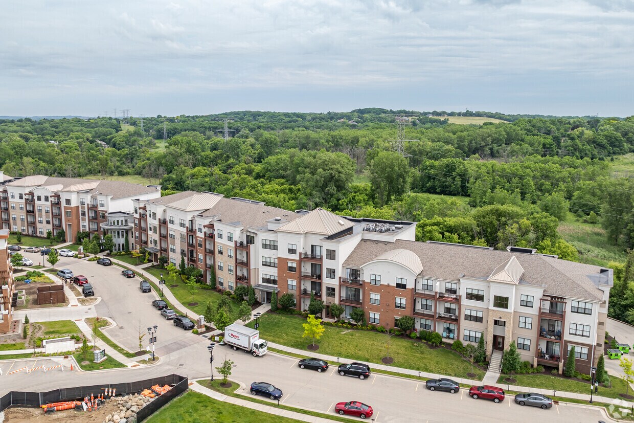 Fotografía del edificio - NorthTown at Poplar Creek Town Center