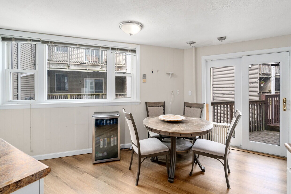 Foto principal - 13 Knowlton St