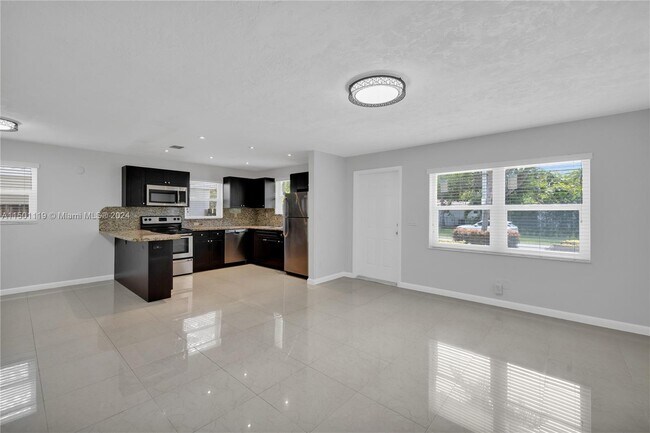 Foto del edificio - 1153 NE 119 St