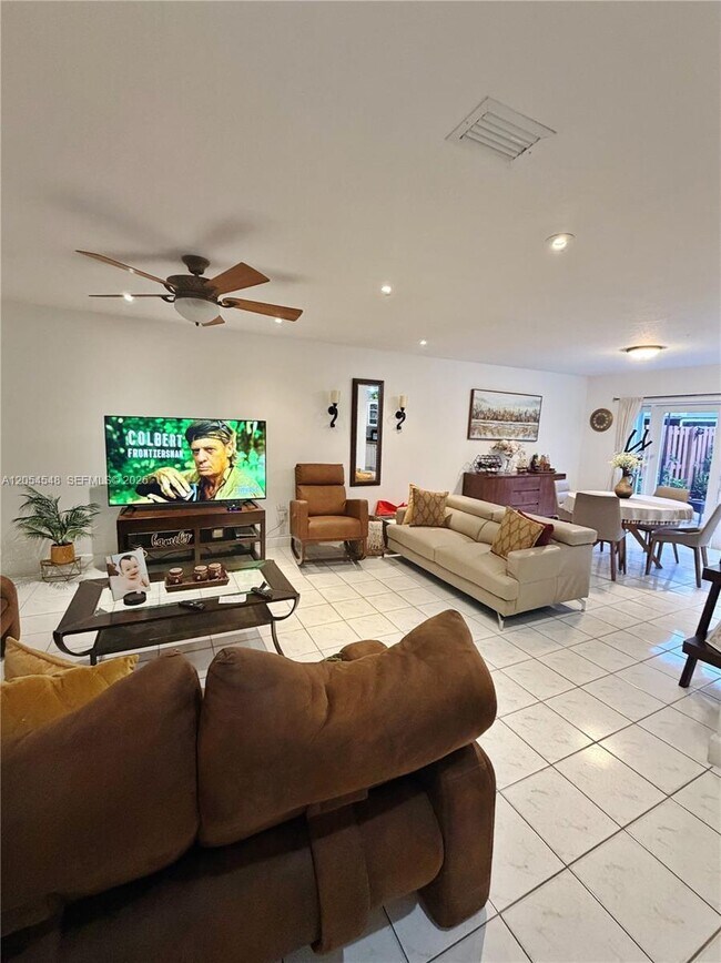 Foto del edificio - 13469 SW 62nd St