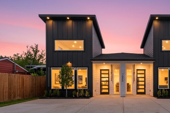 Building Photo - 7323 Bastogne Rd